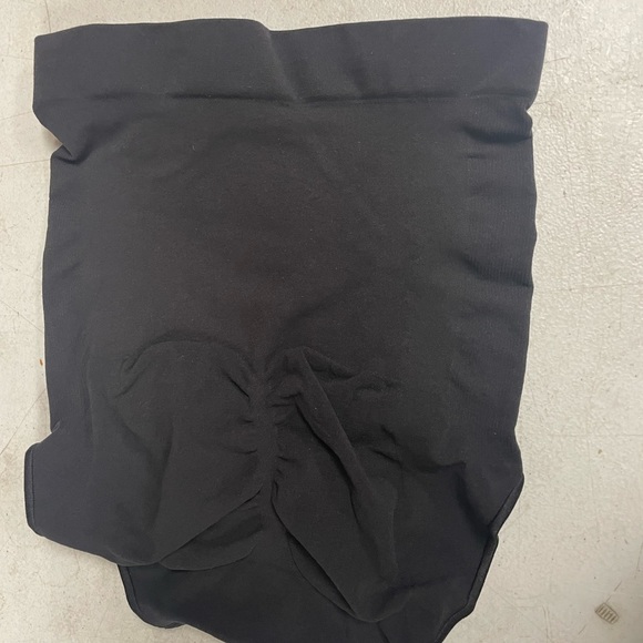 SKIMS - SCULPTING HIGH WAIST BRIEF - Picture 5 of 7